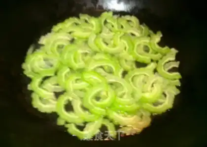 Make A cold, bitter melon step 3