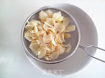 Make lilies step 3