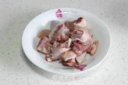 Make Black-shell chicken step 1