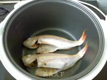 Make Ginger onions for seafish step 4
