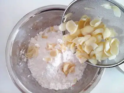 Make lilies step 11