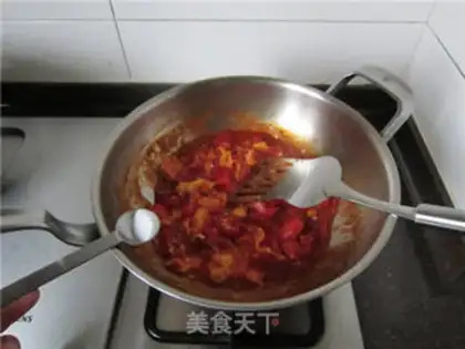 Make Tomato fried eggs step 11