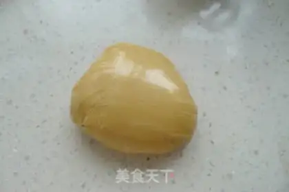 Make A wide moon cake step 5