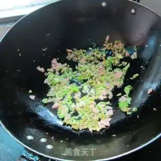 Make Pelican fried rice step 3