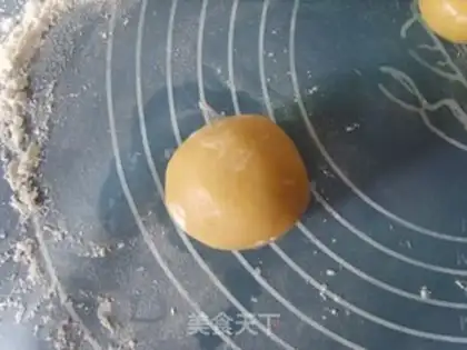 Make ♪ Chestnut green bean moon cake ♪ step 9