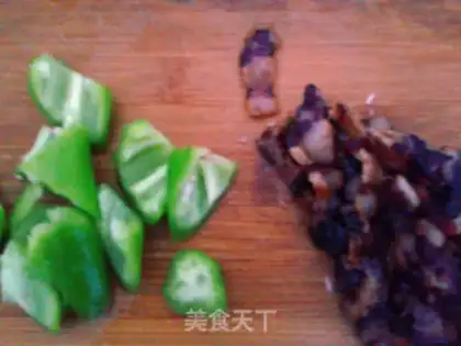 Make Four seasons of bean meat step 1