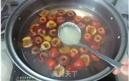 Make Cracker sauce step 1