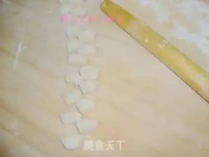 Make A fish dumpling step 5