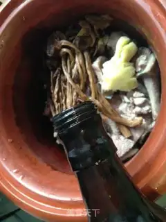 Make Tea mushrooms and pigeons step 6