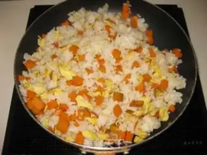 Make Carrot egg fried rice step 9