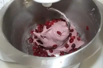 Make The potato cranberry pack step 4