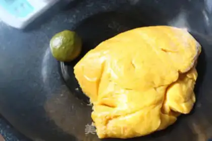 Make Pumpkin step 6