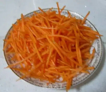Make Spam carrots step 1