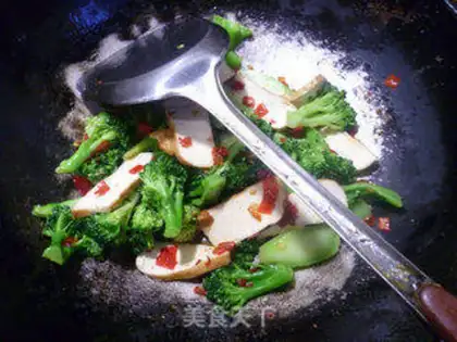 Make Scorched broccoli step 6
