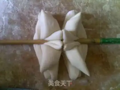 Make Lotus roll step 11