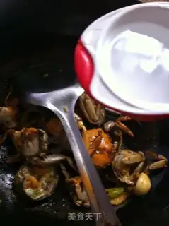 Make Spicy Fried crabs step 9