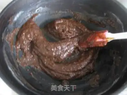 Make Red sugar date sponge cake step 3