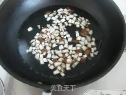 Make A meat bag with mushroom sauce step 1