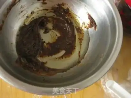 Make Red sugar date sponge cake step 4