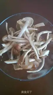 Make Tea, mushroom, bone soup step 1