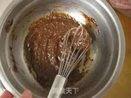 Make Red sugar date sponge cake step 5