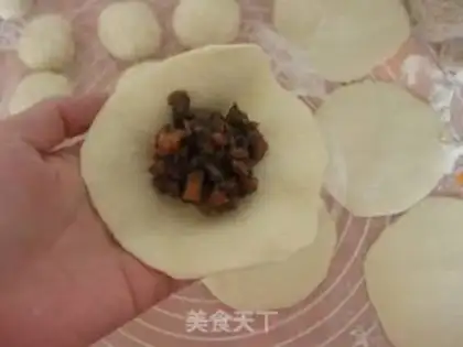 Make A meat bag with mushroom sauce step 17