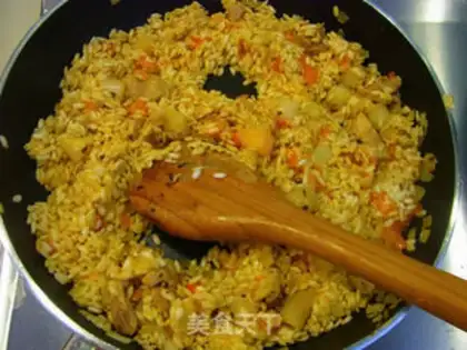 Make Spanish seafood step 13