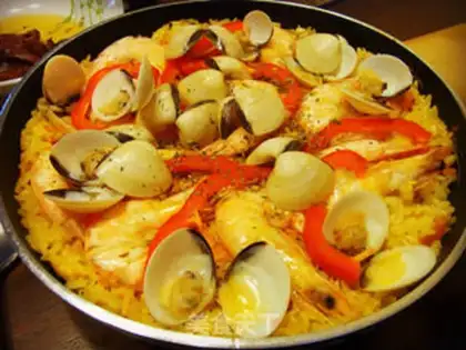 Make Spanish seafood step 17