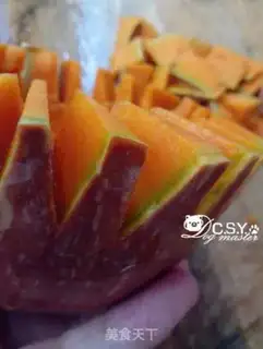 Make Pumpkin bowls with fragrance step 1
