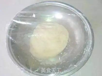 Make Biscuit cabbage bun step 2