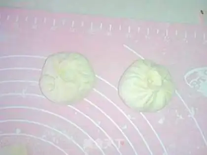 Make Biscuit cabbage bun step 9