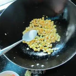 Make Sweet corn fried rice step 3