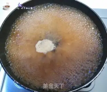 Make Maroon tofu soup step 4