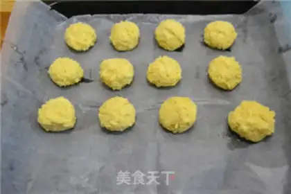 Make Greek ball step 6