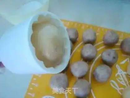 Make White bean mooncake step 6