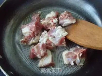 Make Pork soup step 2