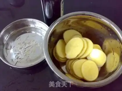 Make Rosemary baked potato chips step 0