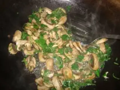 Make Scramble mushrooms step 7