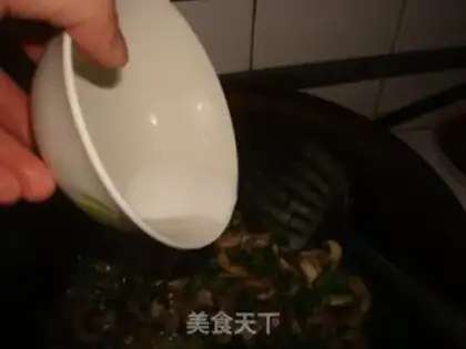 Make Scramble mushrooms step 8
