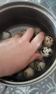 Make Quail egg red pork step 6