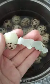 Make Quail egg red pork step 7