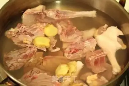 Make Old duck-tip soup step 2