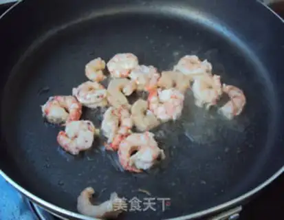 Make Celery lily shrimp step 3