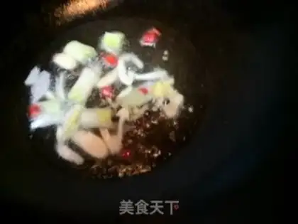 Make Scrambled hand tore the dishes step 3