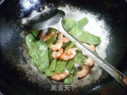 Make Shrimp fried lentils step 7