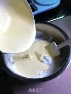 Make Potato Tombs cake step 5