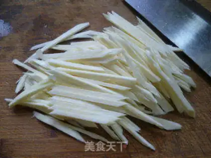 Make Carrot with white silk step 2