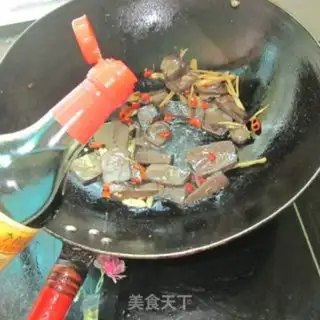 Make Paprika ginger pig blood step 4