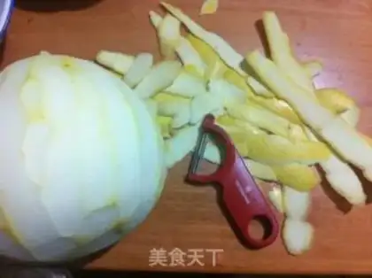 Make A grapefruit tea step 1