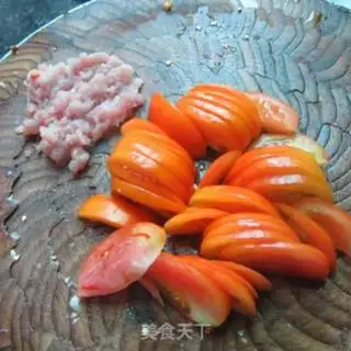 Make Tomato broth step 1